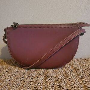 MADEWELL Juniper Brown Vachetta Leather Half Moon Crossbody Cresent Bag